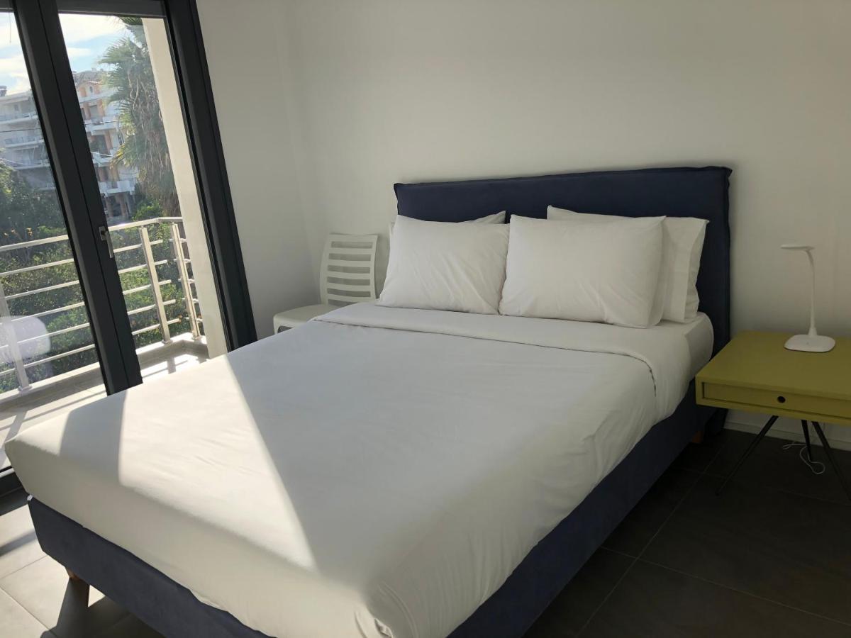 Elion Luxury Apartments Kalamata Dış mekan fotoğraf
