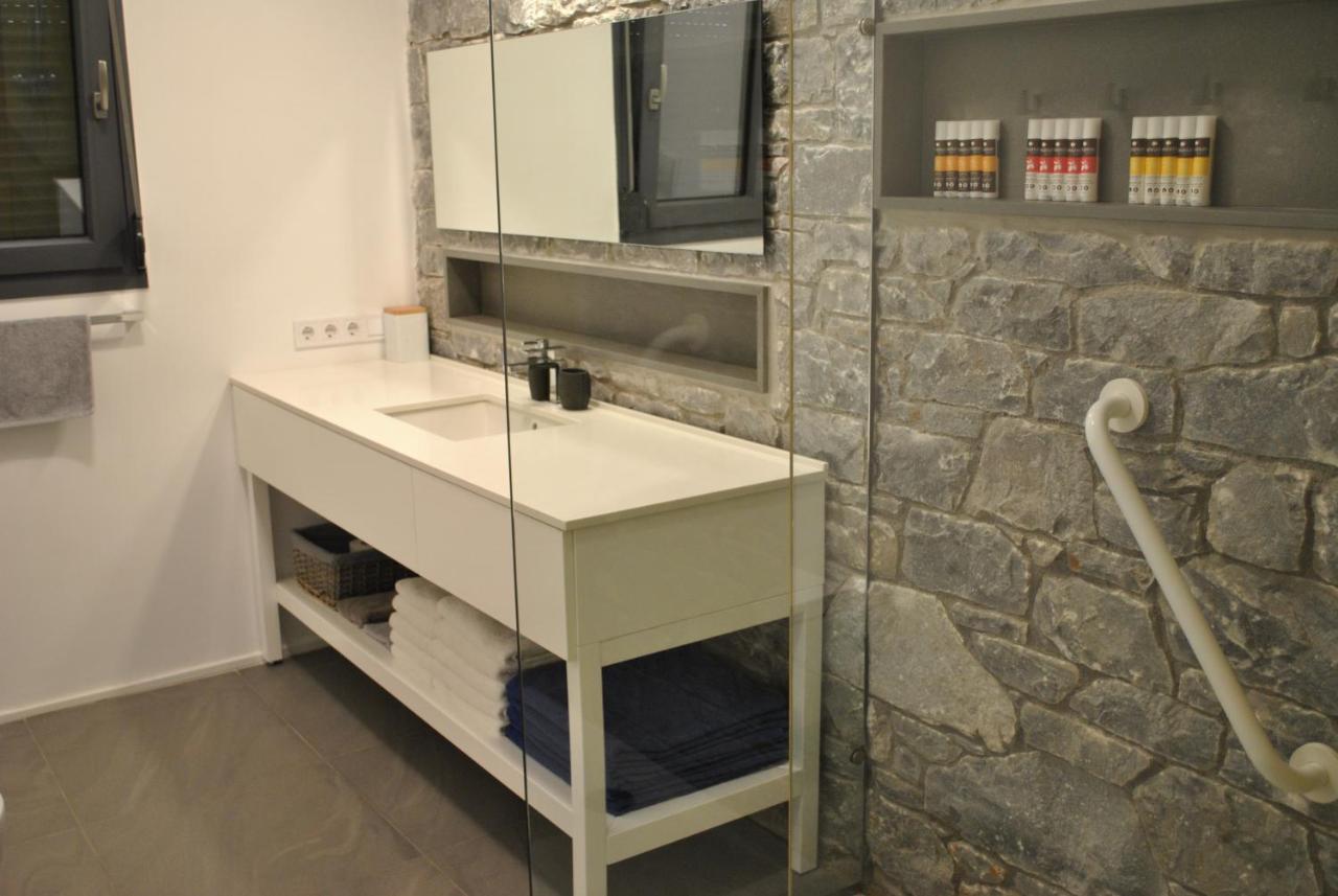 Elion Luxury Apartments Kalamata Dış mekan fotoğraf