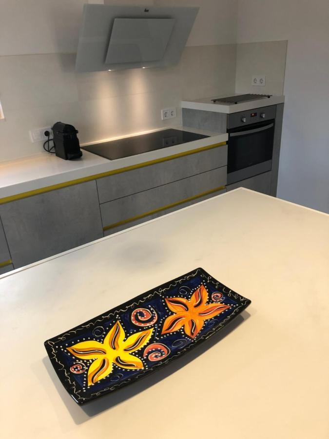 Elion Luxury Apartments Kalamata Dış mekan fotoğraf